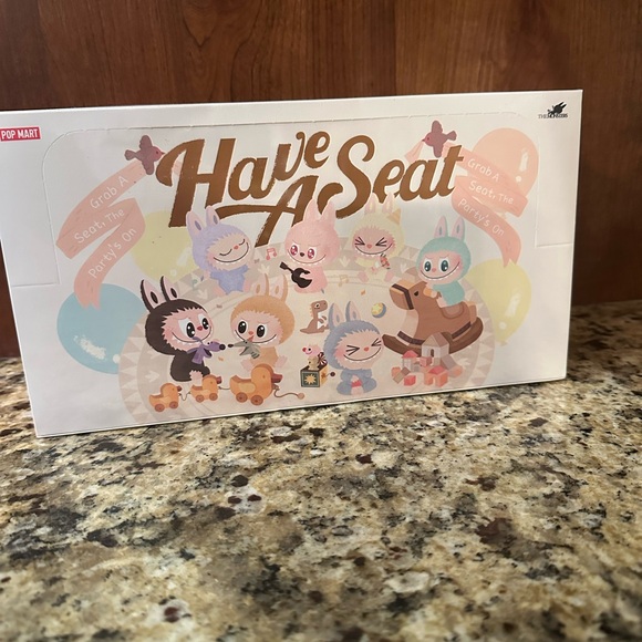 Labubu - Picture 9 of 9